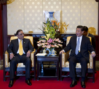 Pakistani President Asif Ali Zardari Holds Talks in Beijing