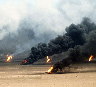 kuwaitoilfires, Tech. Sgt. David McLeod, US military, public domain