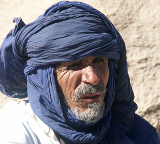 Tuareg2, cc Garrondo wikicommons, https://commons.wikimedia.org/wiki/File:Tuareg2.JPG