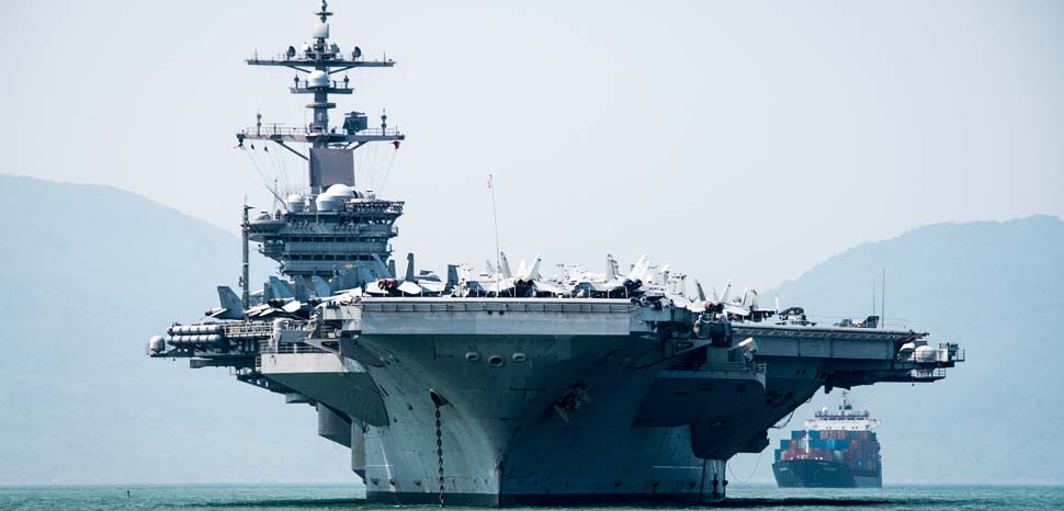 VinsonVietnam, USS Carl Vinson docks in Vietnam's Da Nang port. CC Official U.S. Navy Page Flickr, modified, https://creativecommons.org/licenses/by/2.0/