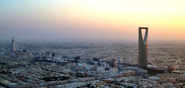 Riyadh skyline, modified, MO, public domain, https://commons.wikimedia.org/wiki/File:Riyadh_Skyline_New.jpg